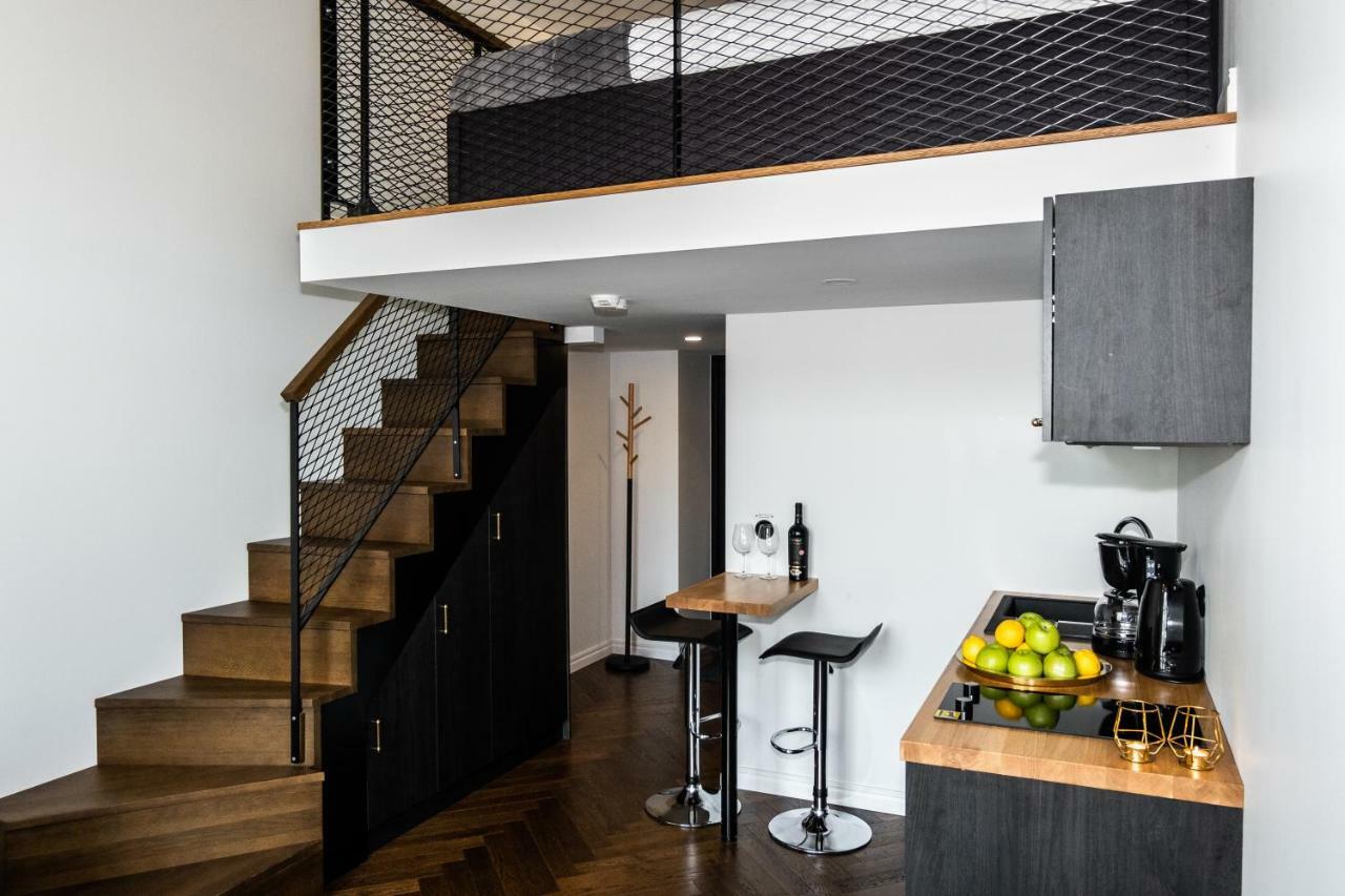 Apartment Thomas' - Trendy, & Balcony *